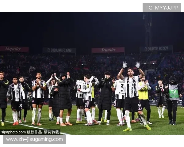 尤文图斯球迷抗议球队表现，主场响起嘘声
